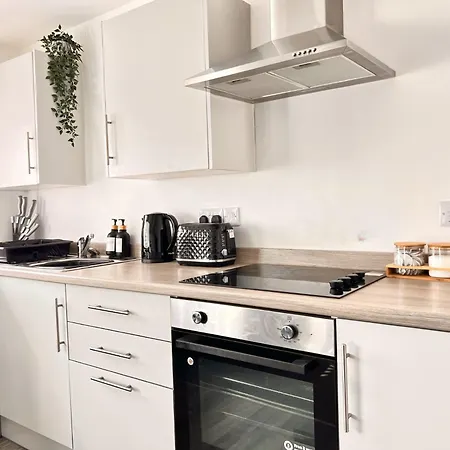 Two-Bedroom Apartments Next To Winter Gardens With Free On-Site Parking, Blackpool Exterior photo
